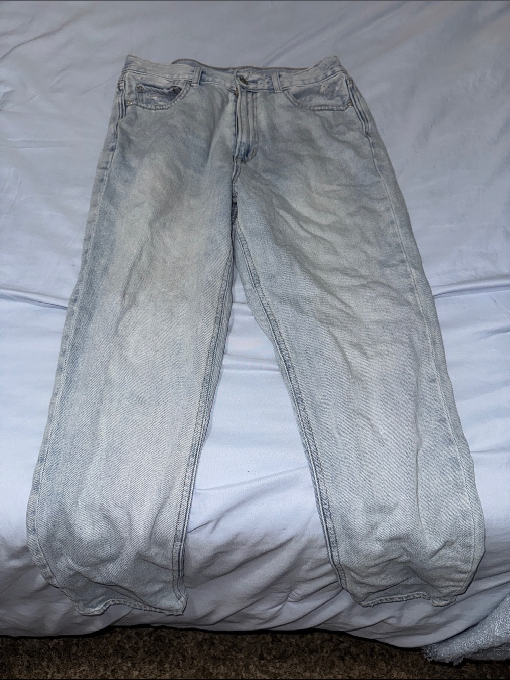 American Eagle Outfitters Light Gray Straight Leg Jeans